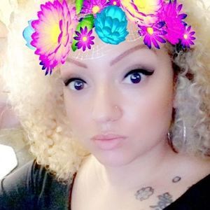 Meet your Posher, Ivory